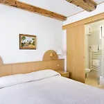Hotel Erika 2*