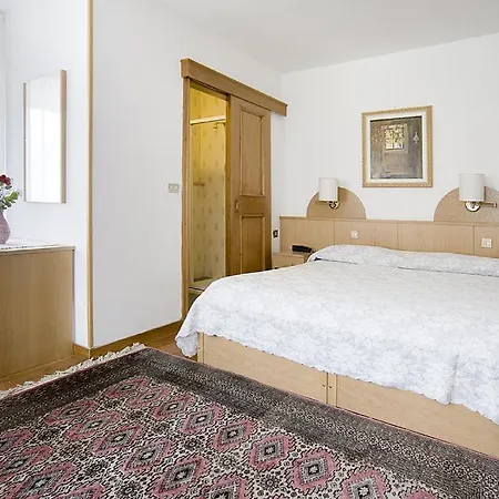 Erika Hotel